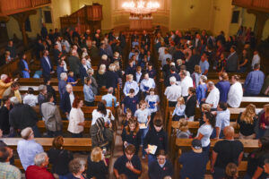 Zwei neue 7. Klassen feierlich in die Schulgemeinschaft aufgenommen / Festgottesdienst in der Kirche zu Neuküstrinchen