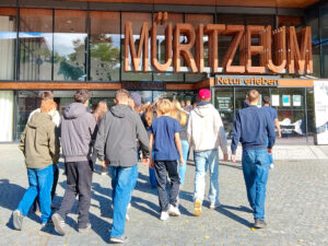 Zwischen Schiffen, Schlössern und Naturerlebnissen – Klassenfahrt nach Rostock, Schwerin und Waren